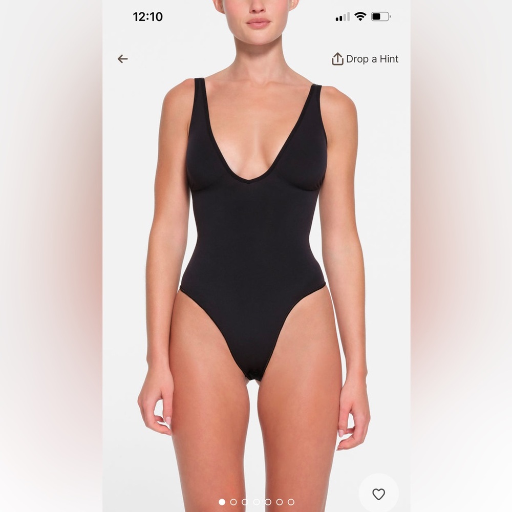 Skims Deep Plunge bodysuit